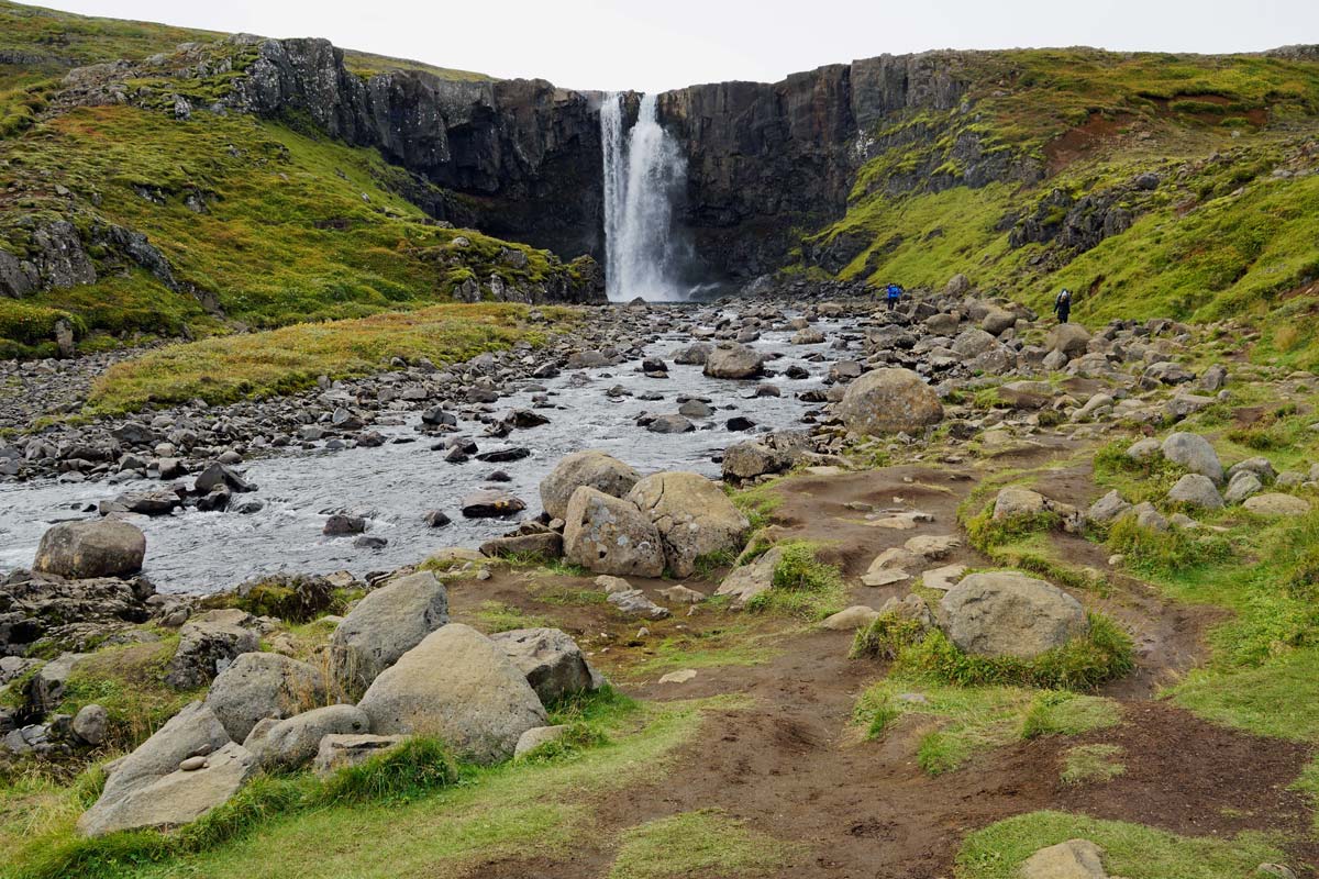 cascade-gufufoss-islande