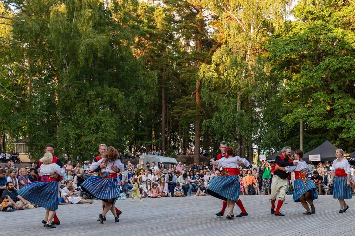 fete-danse-folklore-ile-seurasaari