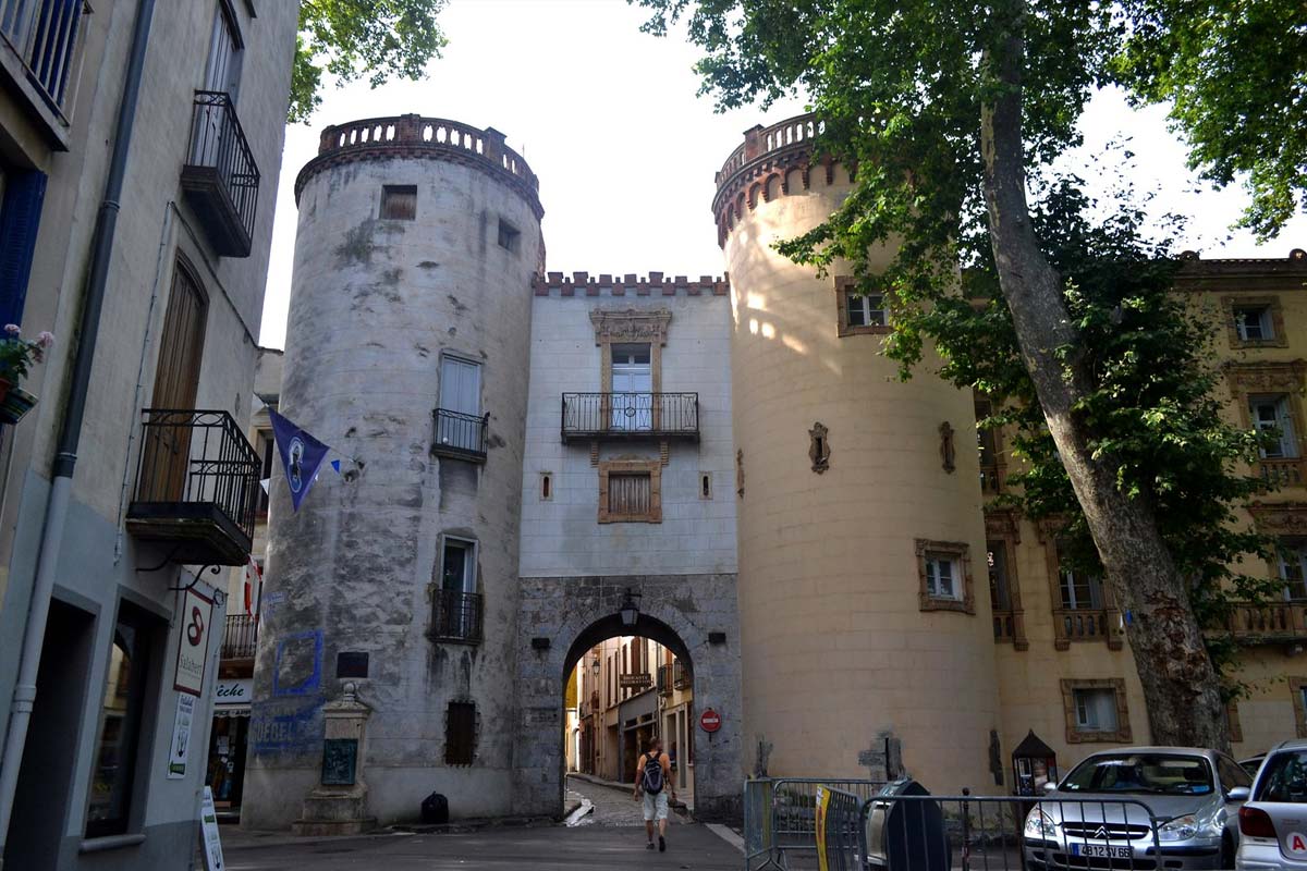 village-ceret-pyrenees-orientales