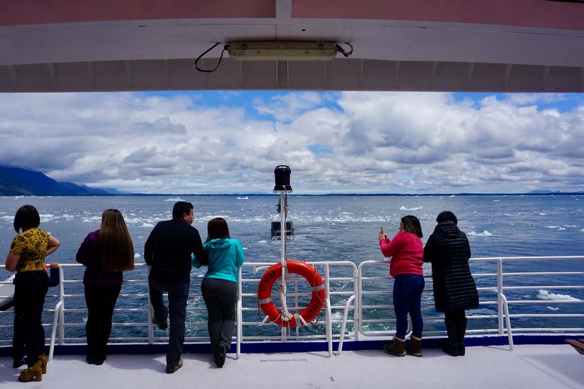 excursion-glacier-san-rafael-bateau-exterieur
