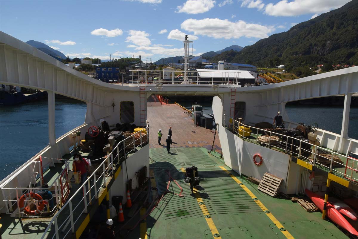 ferry-compagnie-naviera-austral