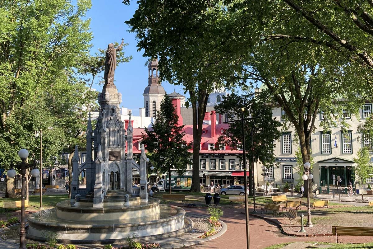 place-armes-quebec