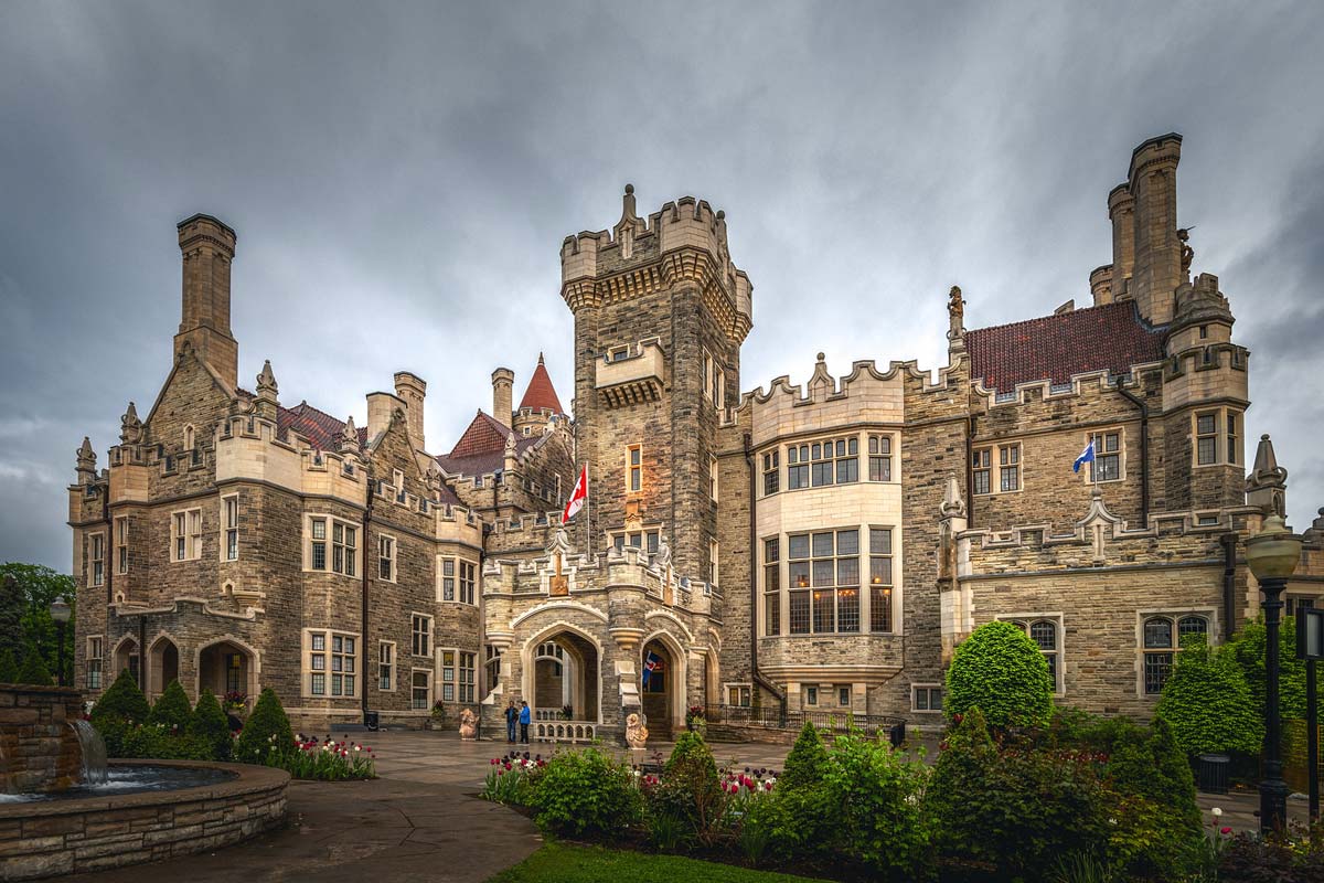 casa-loma-toronto