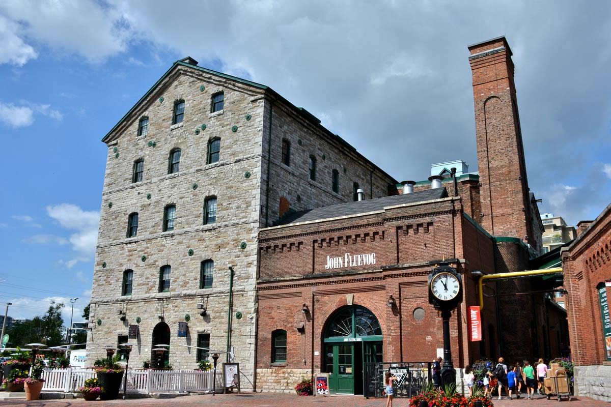 distillery-district-toronto