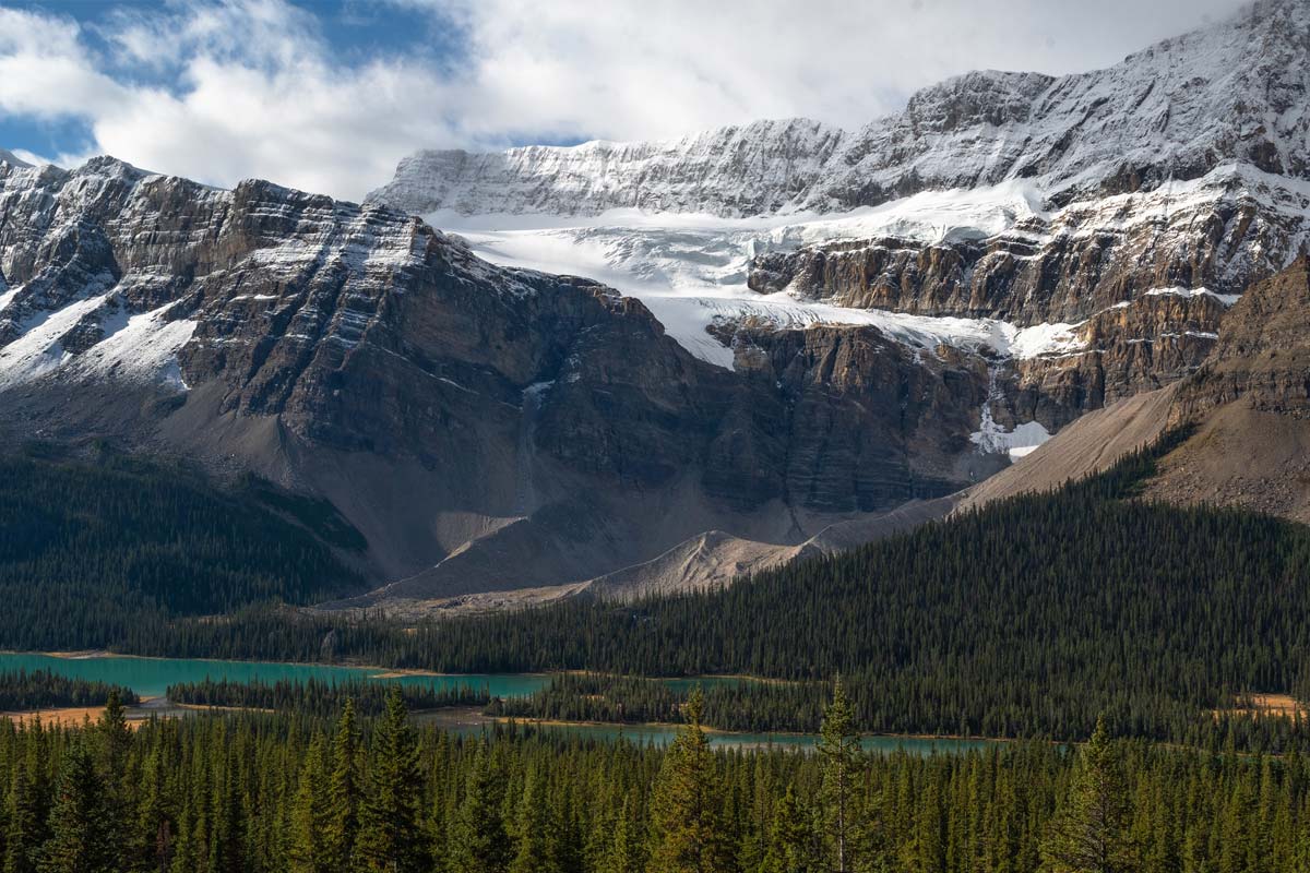 glacier-crowfoot-icefields-parkway