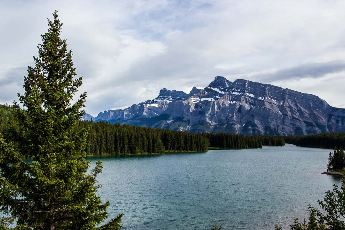 lac-two-jake-banff