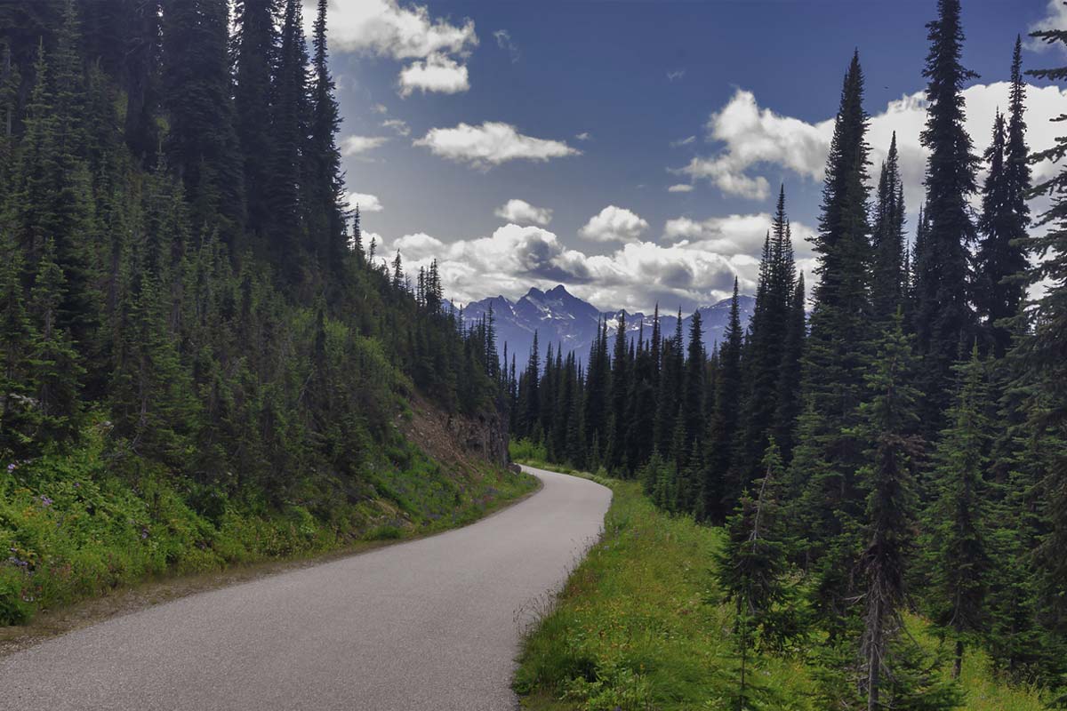 route-meadows-in-the-sky-parkway-revelstoke
