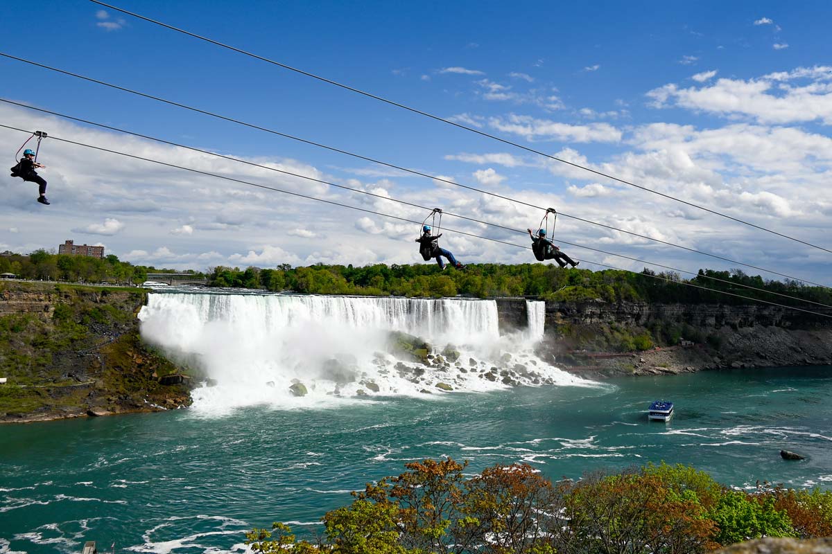 tyrolienne-chutes-niagara
