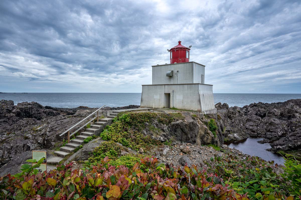 wild-pacific-trail-ile-vancouver-phare