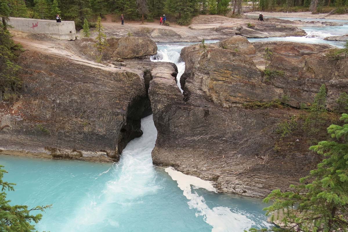 yoho-natural-bridge